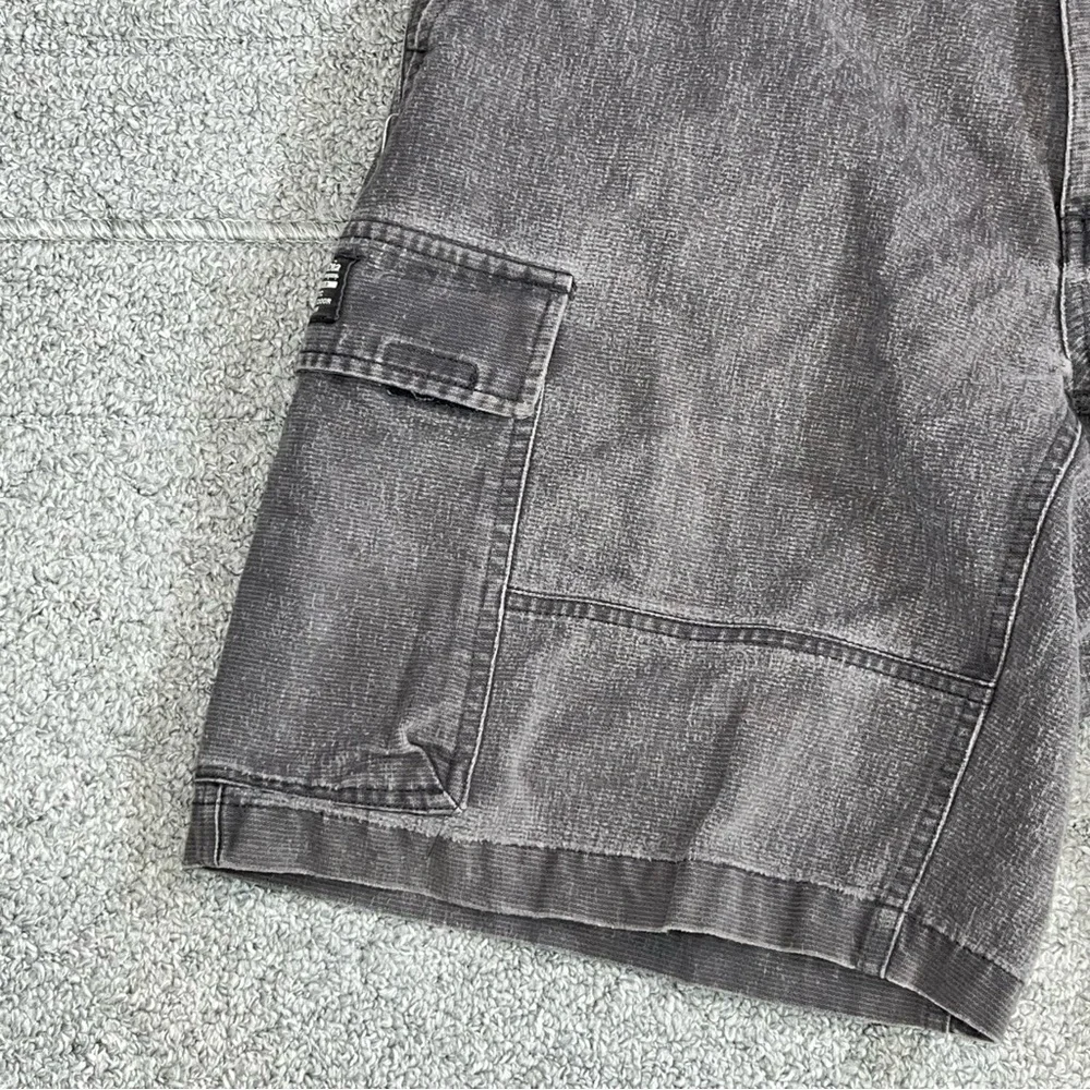 Vintage Columbia Cargo Shorts Mens Size 38 Gray Utility Outdoor Camp Hiking - Picture 4 of 10